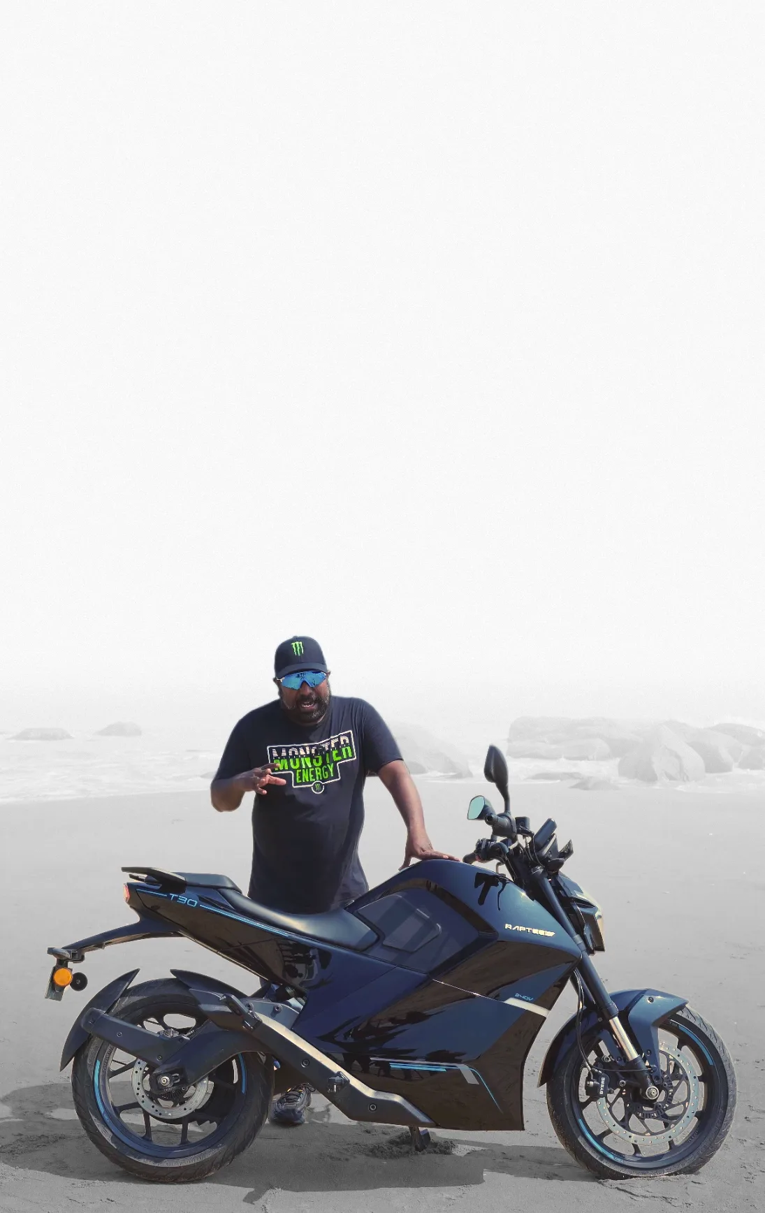 Dino's Vault reviewing Raptee T30 electric streetfighter